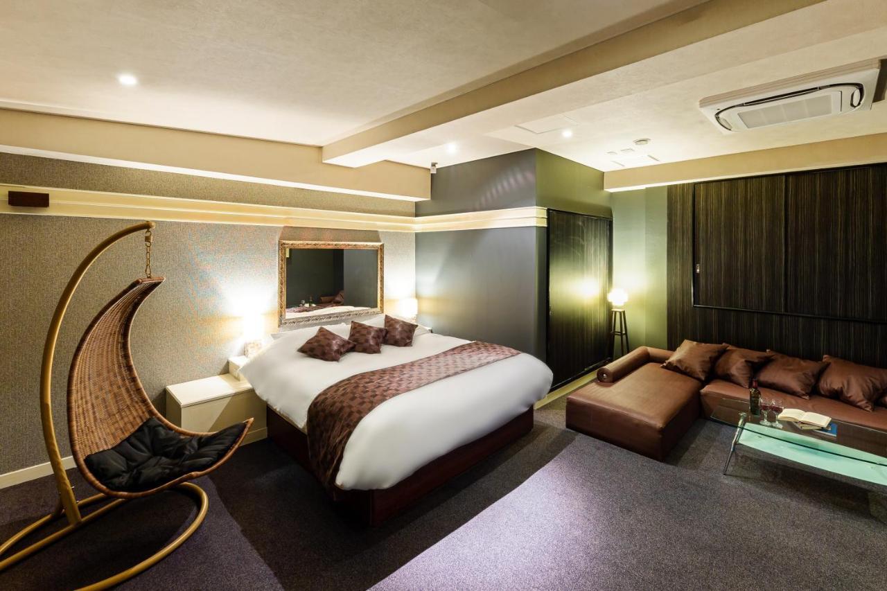 Hotel Love Jewel كيتاكيوشو المظهر الخارجي الصورة