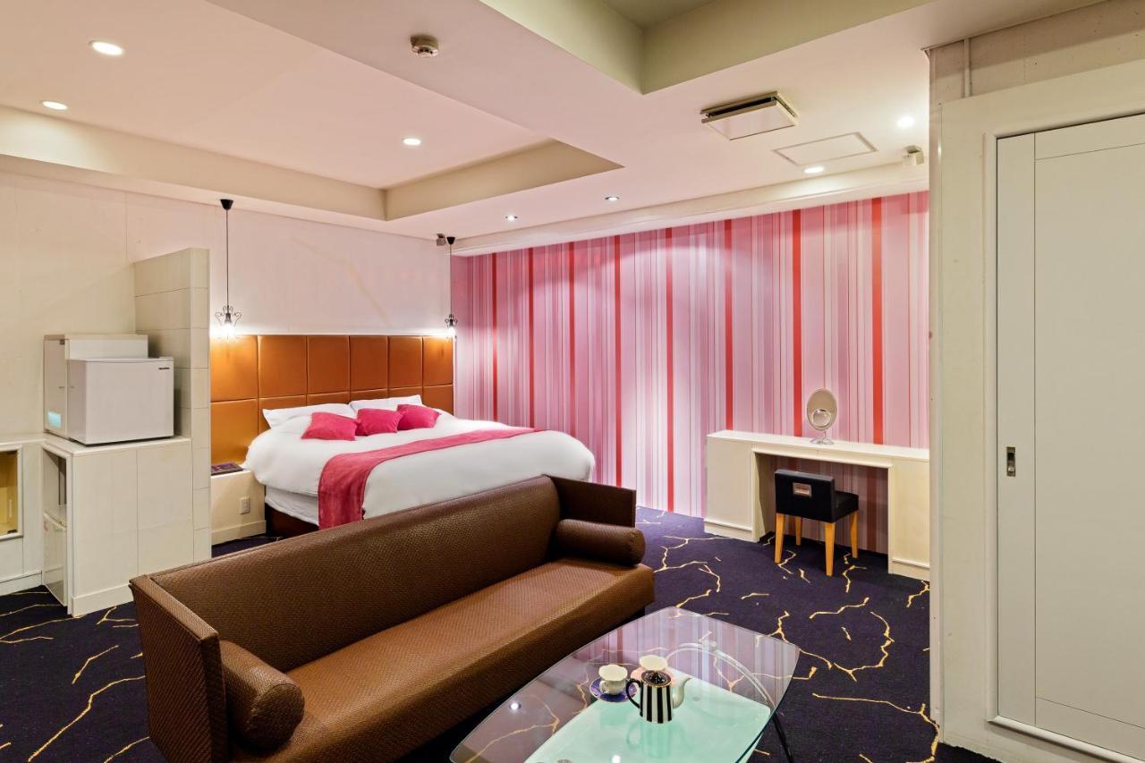 Hotel Love Jewel كيتاكيوشو المظهر الخارجي الصورة
