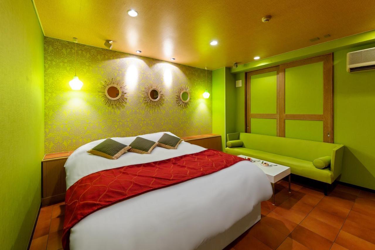Hotel Love Jewel كيتاكيوشو المظهر الخارجي الصورة
